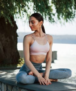 Perfect,Weather.,Girl,In,Sportive,Clothes,Sits,Outdoors,Near,The